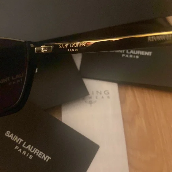 Saint Laurent Sunglasses - Picture 4 of 8